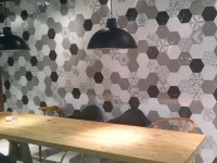 Плитка 18x18 настенная Vodevil Mokka гладкая глянцевая коричневый Cifre Плитка 18x18 настенная Vodevil Mokka гладкая глянцевая коричневый Cifre