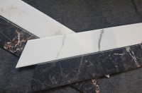 Керамогранит 40x8 Chevron Calacatta Gold гладкая матовая белый 6мм Goetan Керамогранит 40x8 Chevron Calacatta Gold гладкая матовая белый 6мм Goetan