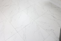 Плитка напольная 60x60 Carrara white матовая Realistik Плитка напольная 60x60 Carrara white матовая Realistik
