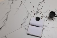 Плитка напольная 60x60 Molly white структура матовая Realistik