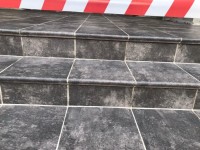 Плитка ступень 32x31 Atrium Dunkelgrau Florentiner-Stufe матовая Westerwalder Плитка ступень 32x31 Atrium Dunkelgrau Florentiner-Stufe матовая Westerwalder