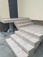 Плитка ступень 32x32 Atrium Hellbeige Eckflorentiner матовая Westerwalder