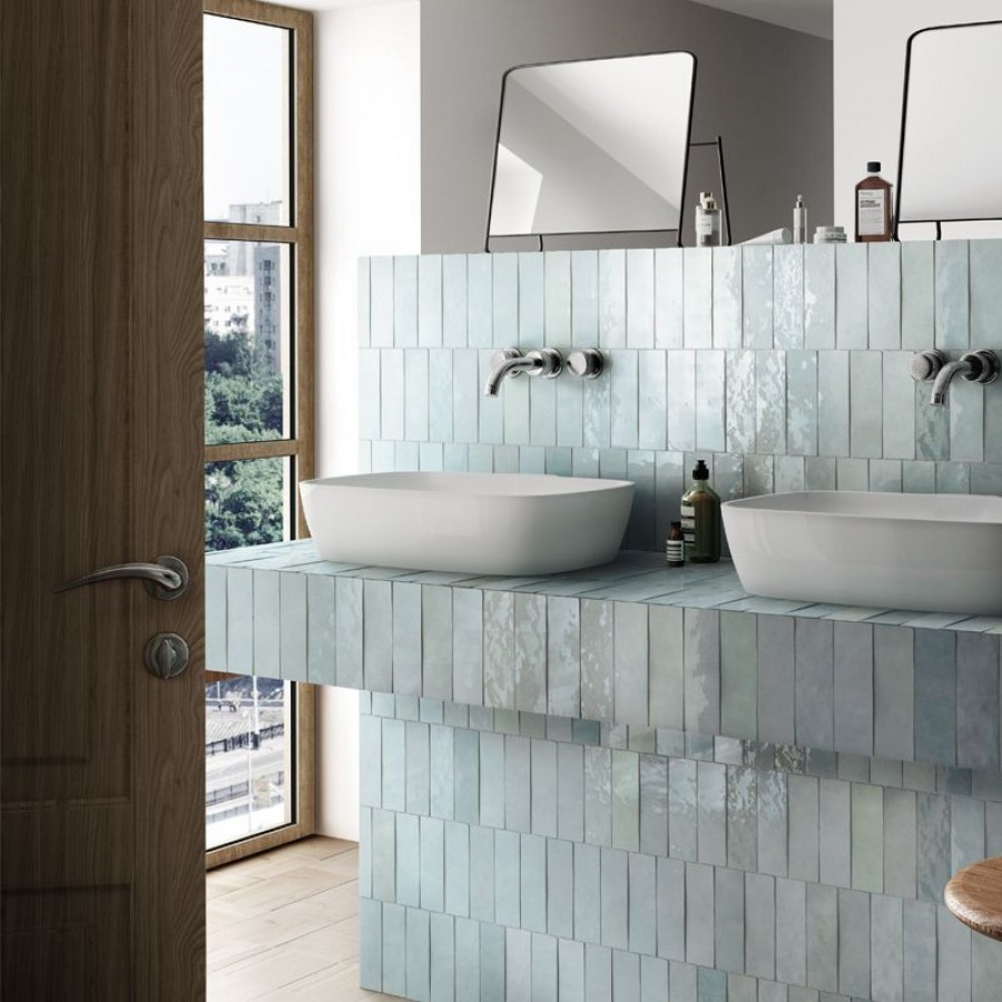 Плитка 13x13 Aqua Artisan глянцевая голубой однотонный 8мм Equipe Плитка 13x13 Aqua Artisan глянцевая голубой однотонный 8мм Equipe